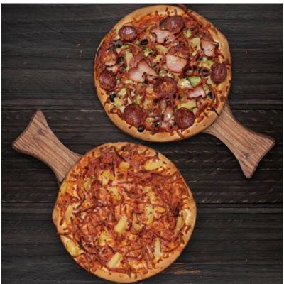 2 Large Pizzas