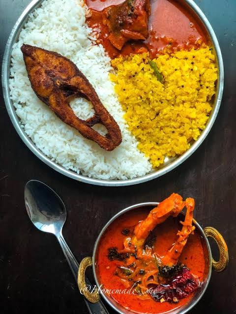 Red Rice with Fish Curry